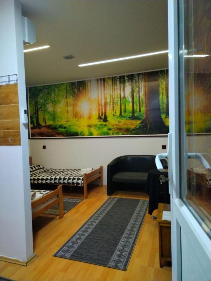 Fun Rooms Sobe Prenociste Borca Exterior foto