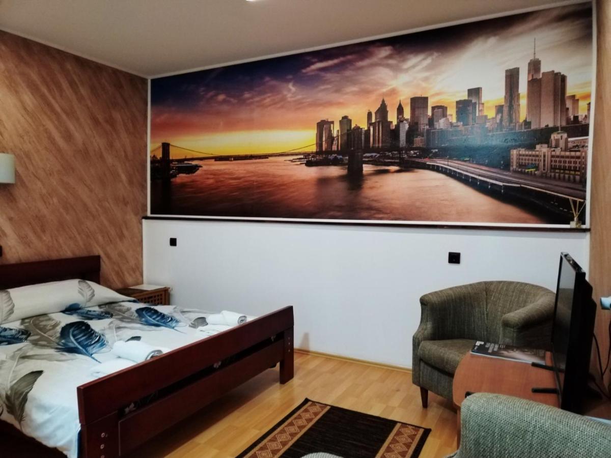 Fun Rooms Sobe Prenociste Borca Exterior foto