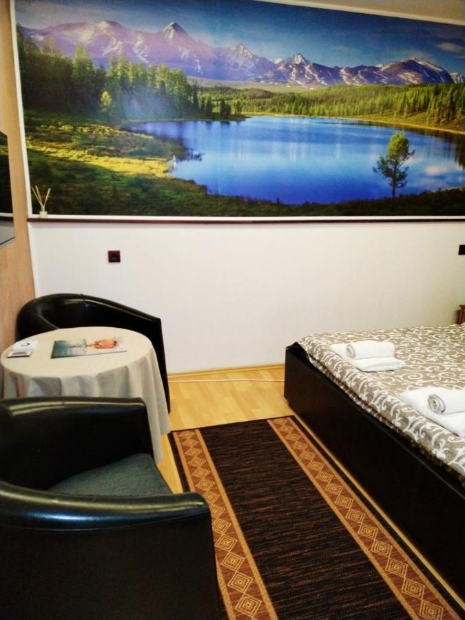 Fun Rooms Sobe Prenociste Borca Exterior foto