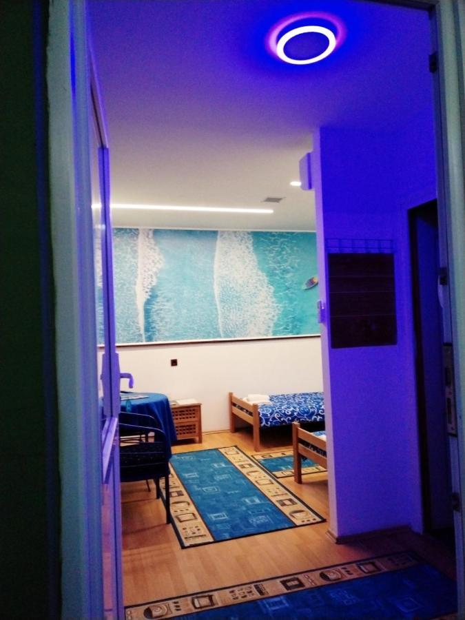 Fun Rooms Sobe Prenociste Borca Exterior foto