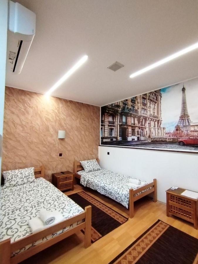 Fun Rooms Sobe Prenociste Borca Exterior foto